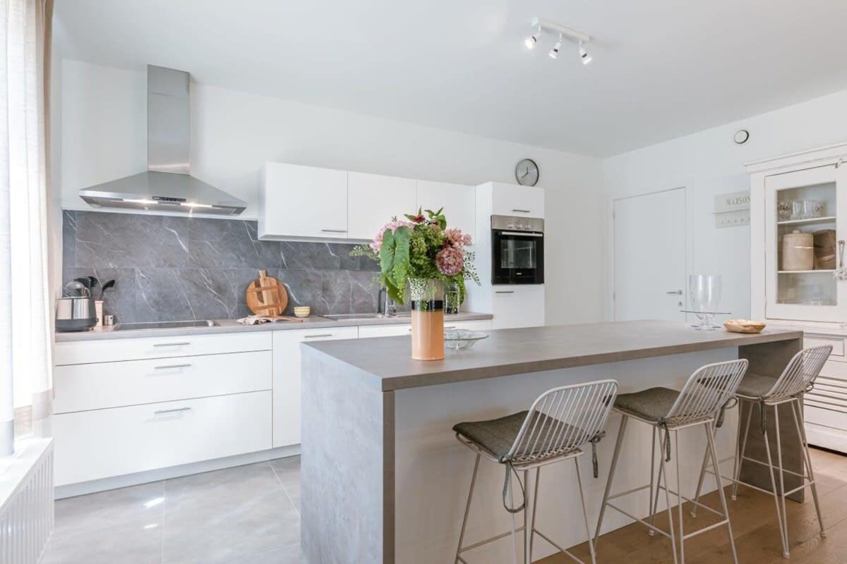 Huswell - A Luminous Apartment Near The Marina Oostende Ngoại thất bức ảnh